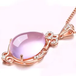 Elegant rosa gullkjede - vanndråpeformet anheng - krystaller - rosa opal