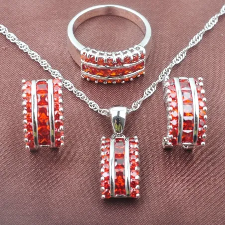 Ensemble de bijoux élégant - avec zircone rouge - collier - boucles d'oreilles - bague