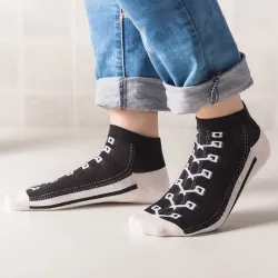 Śmieszne skarpetki dziecięce - nadruk sznurowadeł - bawełnaClothing