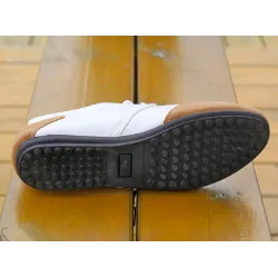 Fasjonable herresko - loafers - sklisikre - ekte skinn
