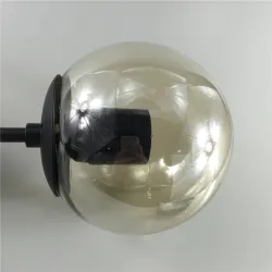 Retro vägglampa - järnlampa med kulglas - enkel / dubbelt huvud - E27