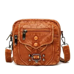 Borsa piccola a tracolla/marsupio - pelle - rivetti - cerniere