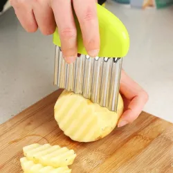 Aardappelsnijder - frites - fritesmaker - golvend mes - roestvrij staalTools