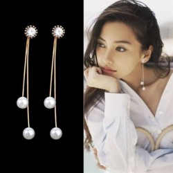 AretesPendientes largos elegantes con perlas / cristal
