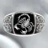 Vintage embossed ring - signet ring - scorpion design - 925 sterling silverRings