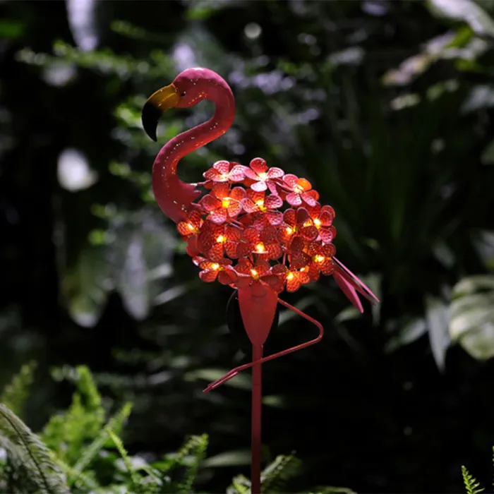 Hage solcellelys - metalllampe - vanntett - rosa flamingo