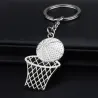 llaveroLlavero de metal - baloncesto - red - cancha de baloncesto