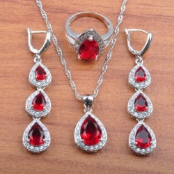 Ekskluzywny komplet biżuterii - naszyjnik - kolczyki - pierścionek - czerwona cyrkonia - srebro próby 925Komplety Biżuterii