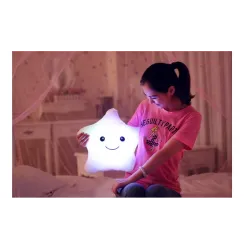 Almofada em forma de estrela - com LED - 40 * 35 cm