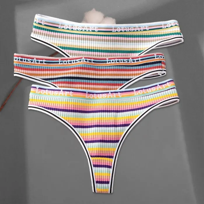 Fargerike stripete thongs i bomull - lav midje - 3 stk
