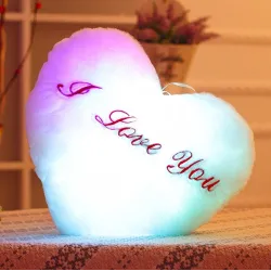 Coussin en forme de coeur z - I LOVE YOU - Lumières LED