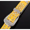 Fasjonabelt skinnbelte - med hull / rhinestones - metallspenne