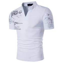 Moderigtig kortærmet t-shirt - stå-op åben krave - printede ærmer
