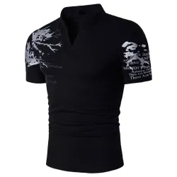 Modisches Kurzarm-T-Shirt - offener Stehkragen - bedruckte Ärmel