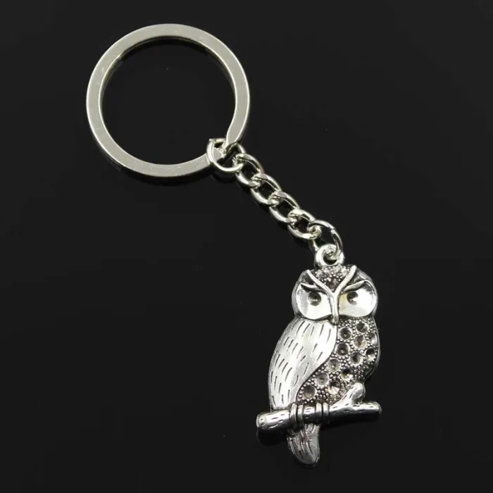 Porte-clés hibou argenté vintage