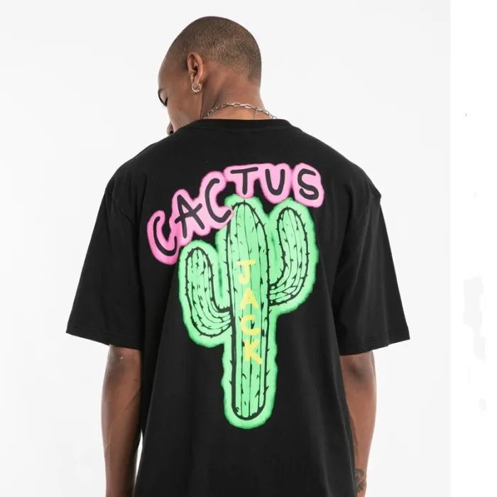 Stylisches T-Shirt mit kurzen Ärmeln - Cactus Jack-Print