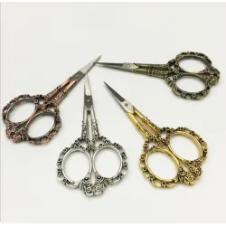 Ciseaux à ongles de style ancien - motif floral vintage