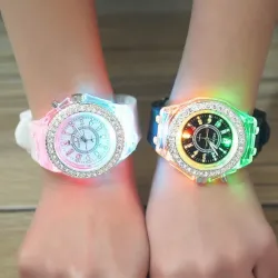 RelojesGENEVA - Reloj de cuarzo - cristales - correa de silicona - con luz LED
