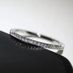 Minimalistisk damering - cubic zirconia