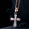 Pingente em forma de cruz de cristal - com colar