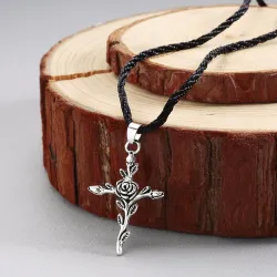 Ruusu ristiriipus - köysikaulakoru