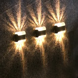 Solar hage vegglampe - opp / ned lys - LED - vanntett