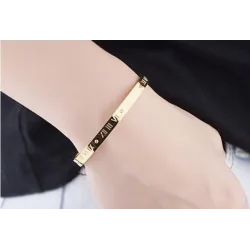 Elegant armbånd - hule heldige romertal - titanium stål - unisex