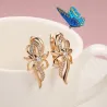 Boucles d'oreilles élégantes en or rose - fleur de cristal