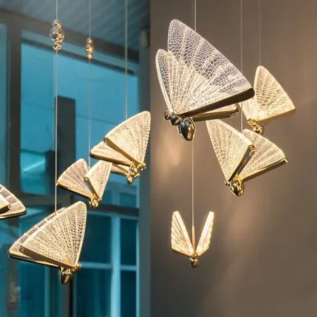 Moderne taklampe - fargerik sommerfugl