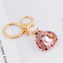 chaveiro em forma de inseto de cristal