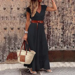 Elegant maxikjole - hule broderi blonder - kortermet