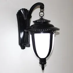 Lampada da parete per esterni retrò - impermeabile