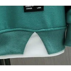 Klassiek sweatshirt - pullover met ronde hals - nep-tweedeligHoodies & Sweaters