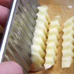 Coupe pommes de terre - friteuse - frites courbées - couteau inox