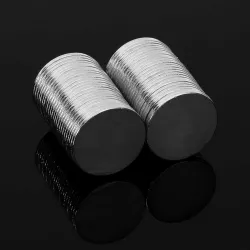 N50 - neodyymimagneetti - pyöreä levy - 15mm * 1mm - 50 kpl