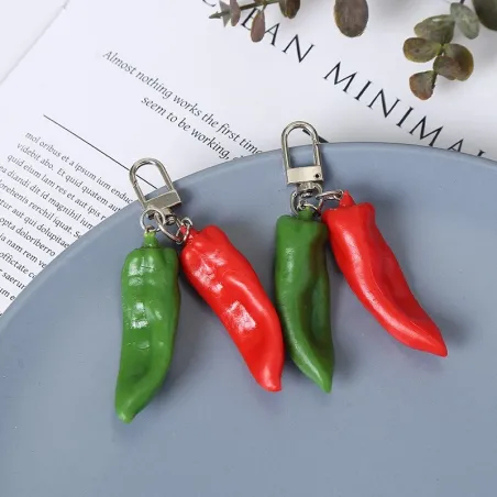 Dobbel rød / grønn chilipepper - nøkkelring