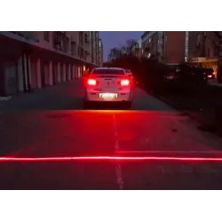 Feu laser de voiture - feu de brouillard / d'avertissement - ligne rouge - étoiles