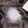 Pavão branco / preto - broche - penas - pérolas