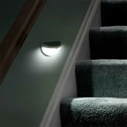 Udendørs væglampe - solcellelampe - bevægelsessensor - vandtæt - 6 LED