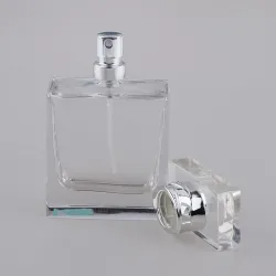 Szklana buteleczka na perfumy - pusty pojemnik - z atomizerem - 50 mlPerfumy