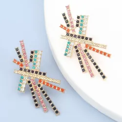 Boucles d'oreilles géométriques avec cristaux