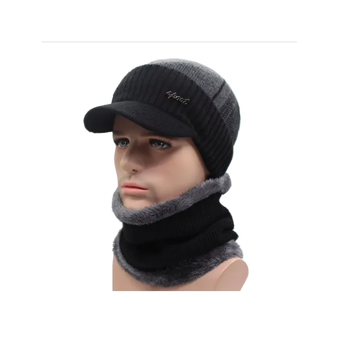 Cappello invernale da uomo con sciarpa - set