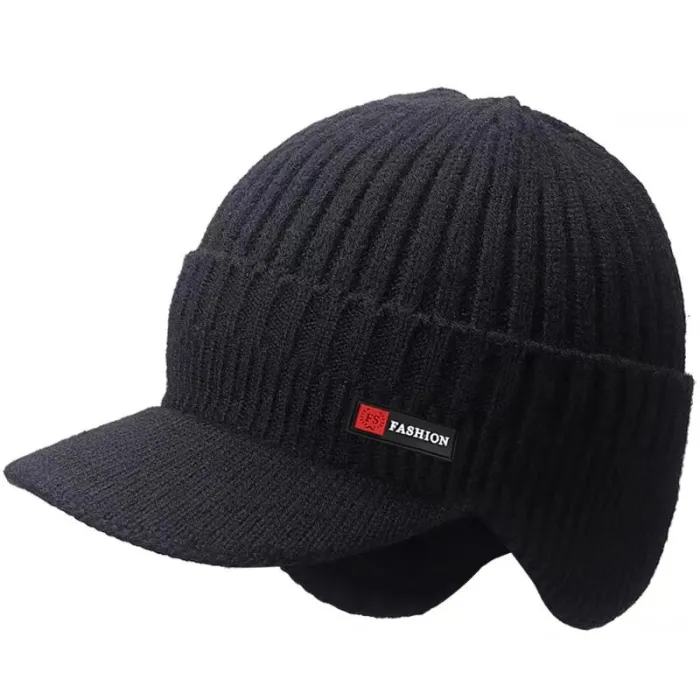 Warme Winter-Strickmütze - mit Schirm / Ohrenschutz