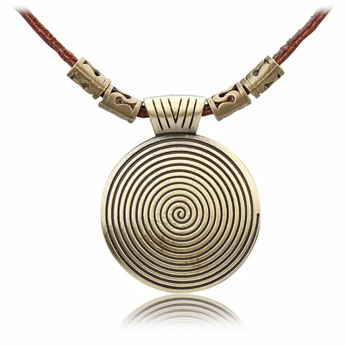 Vintage necklace - round metal pendant - leather ropeNecklaces