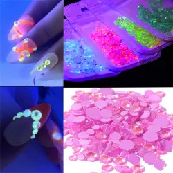 Lysande kristaller - strass nageldekoration - blandade storlekar