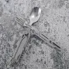 Sammenleggbart servise i rustfritt stål - skje / kniv / flaskeåpner - camping / reisesett