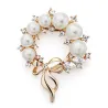 Krystallblomst med rhinestones - elegant brosje