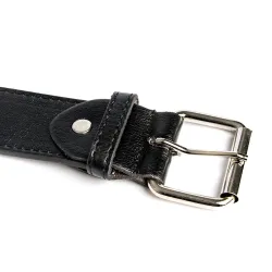 Musta nahkavyö - luoteilla / niiteillä - unisex - 110 cm