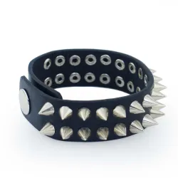 Bracelet en cuir style punk - pointes / rivets - unisexe