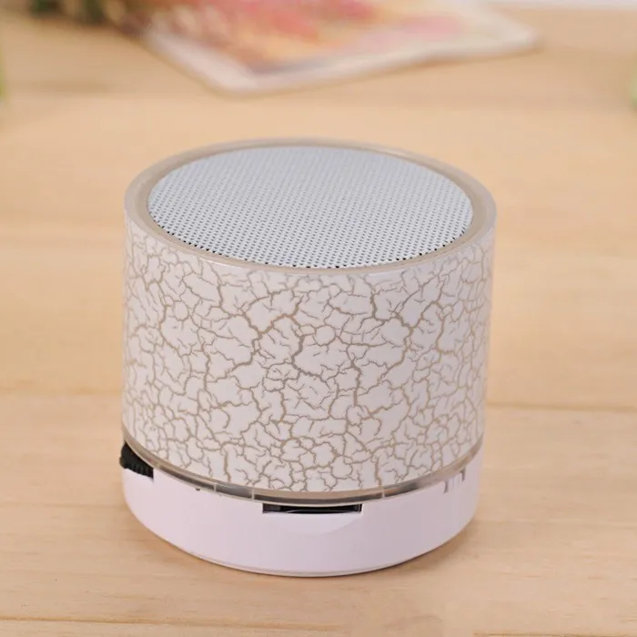 Mini Bluetooth højttaler - LED - TF kort - revnet design